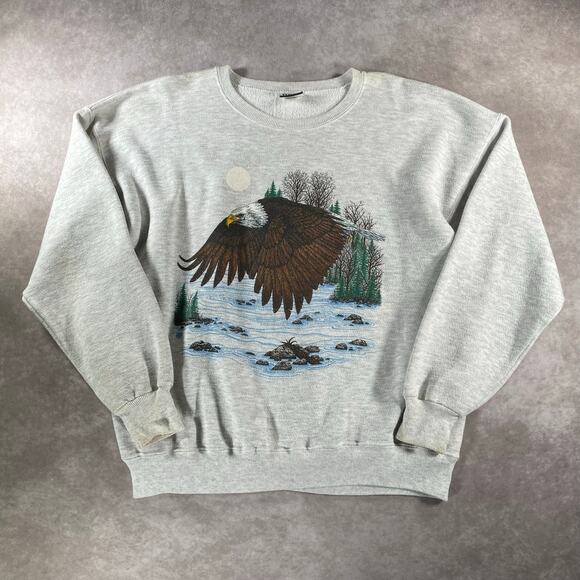90’s Eagle Soaring Over Wild Life Nature Graphic Sweatshirt - Picture 1 of 7
